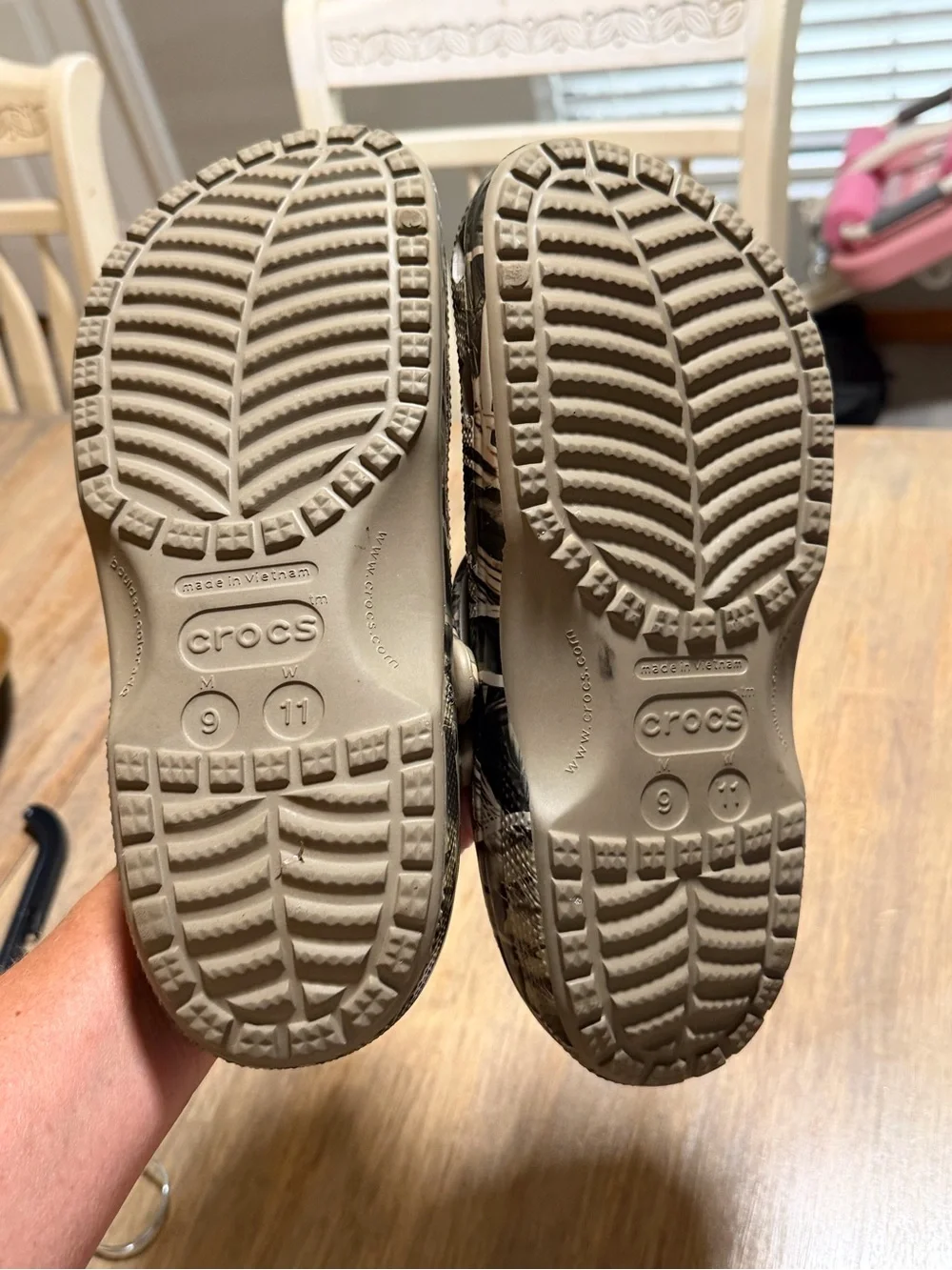 Crocs Classic Clog Mossy Oak Camo Slip-On Comfort Shoes | Unisex